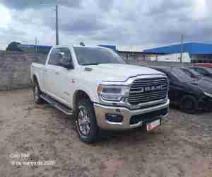 Foto de RAM/3500 Laramie 6.7 I6 Turbo