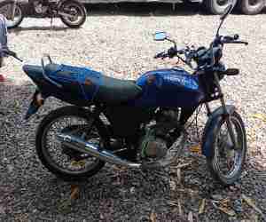 Honda CG 125 Fan 2005 em leilão