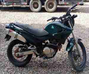 Honda Nx4 Falcon 400 2002 em leilão