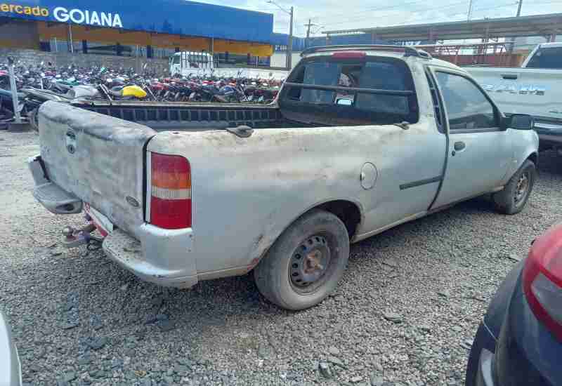 FORD/Courier L 1.6 — foto do lote